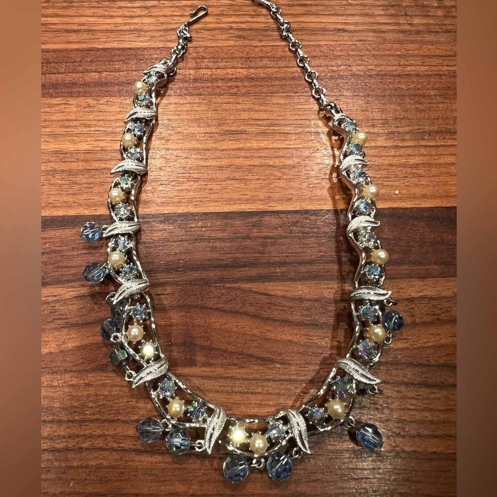 Aurora Borealis rhinestones dangle and faux pearls gold tone metal set choker.